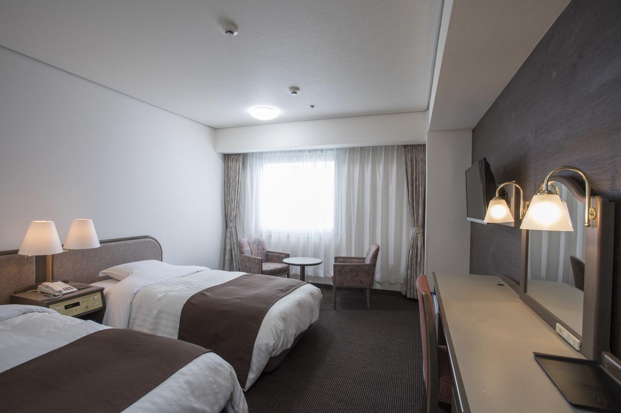 Hotel Sunroute Aomori Esterno foto